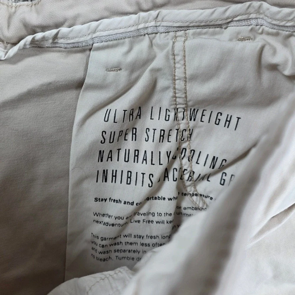 DU/ER Mens Live Free Journey Shorts Khaki Tan Size 36x9 Stretch‎